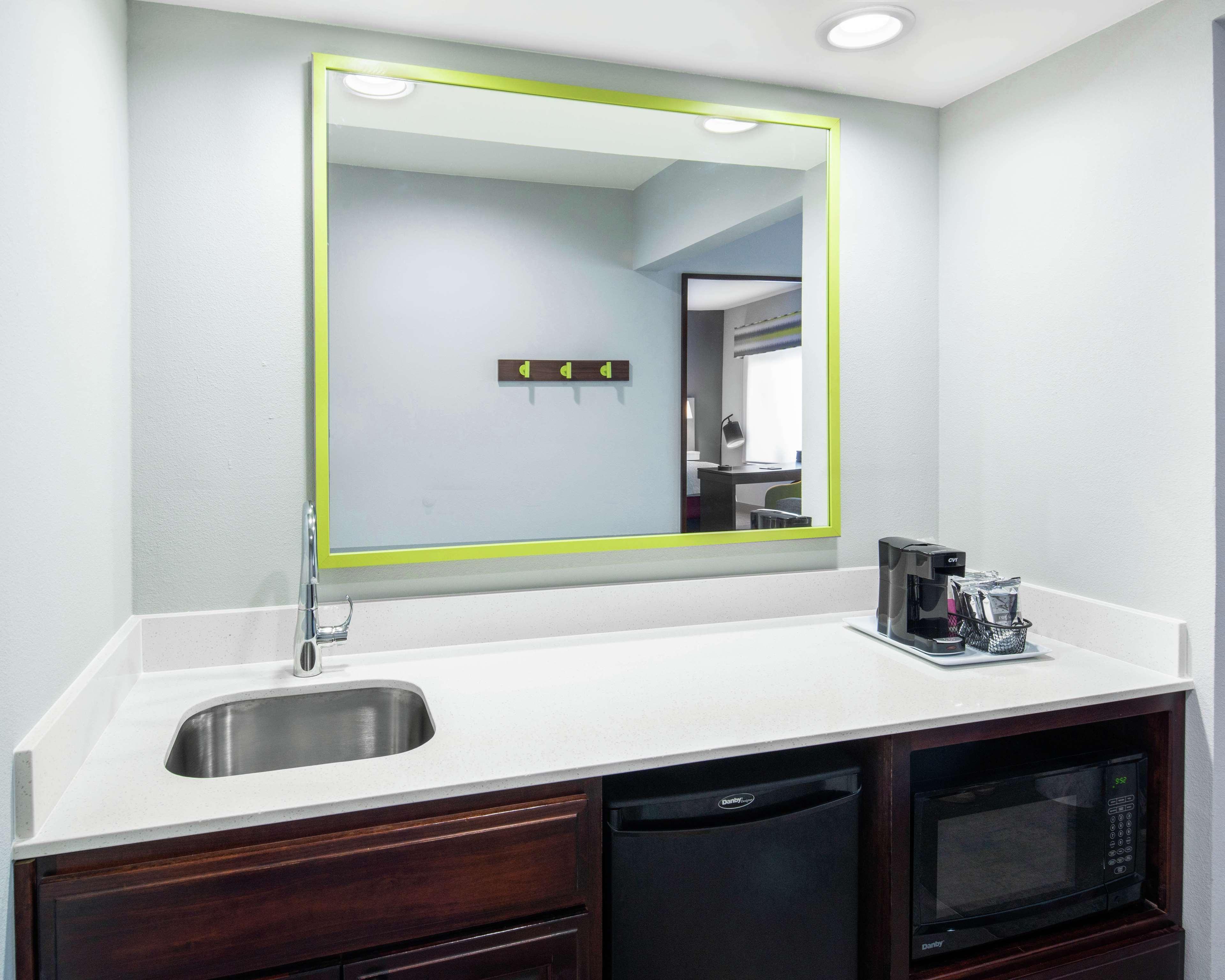 Hampton Inn & Suites לובוק מראה חיצוני תמונה