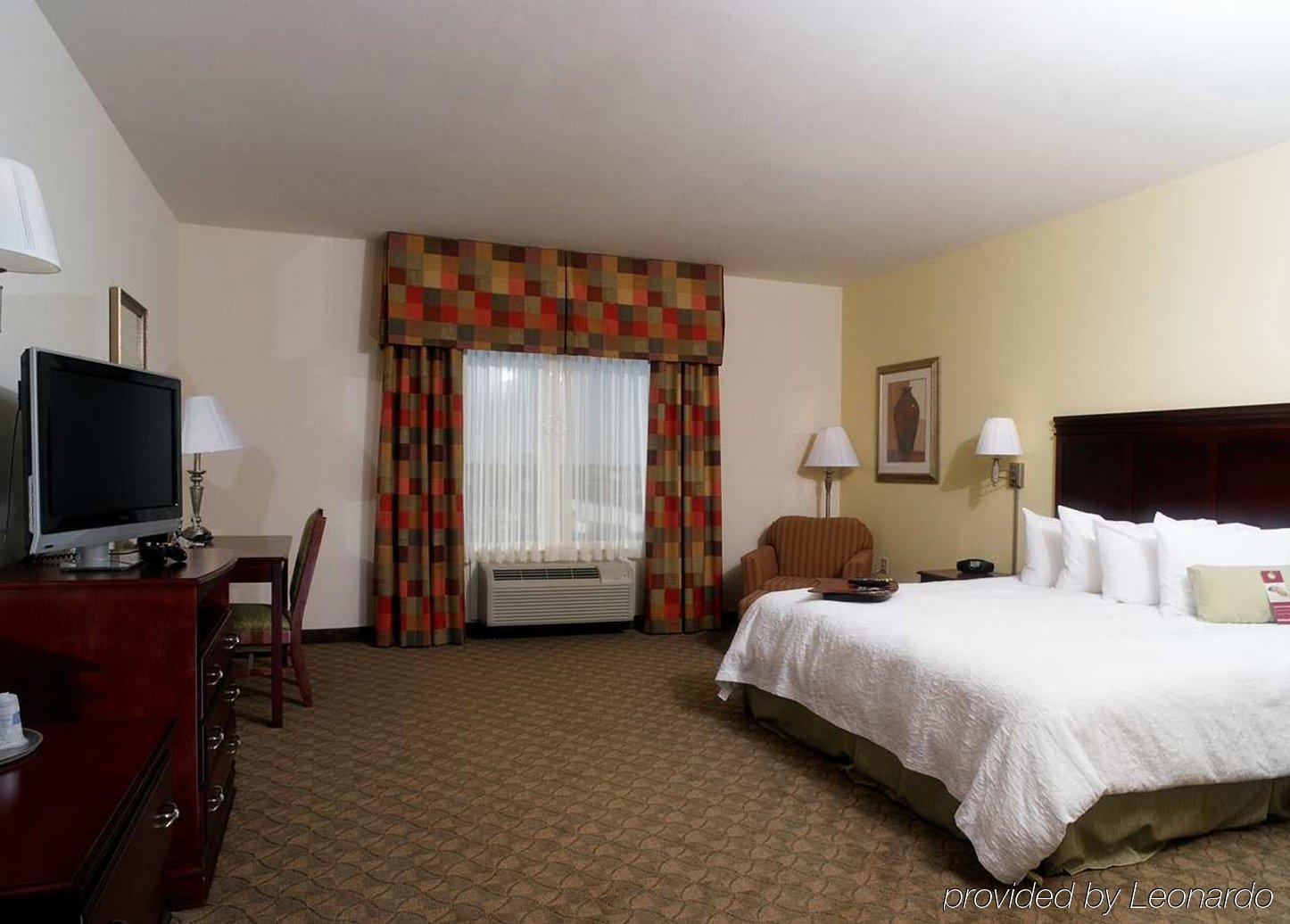 Hampton Inn & Suites לובוק חדר תמונה