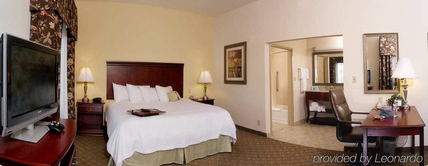Hampton Inn & Suites לובוק חדר תמונה