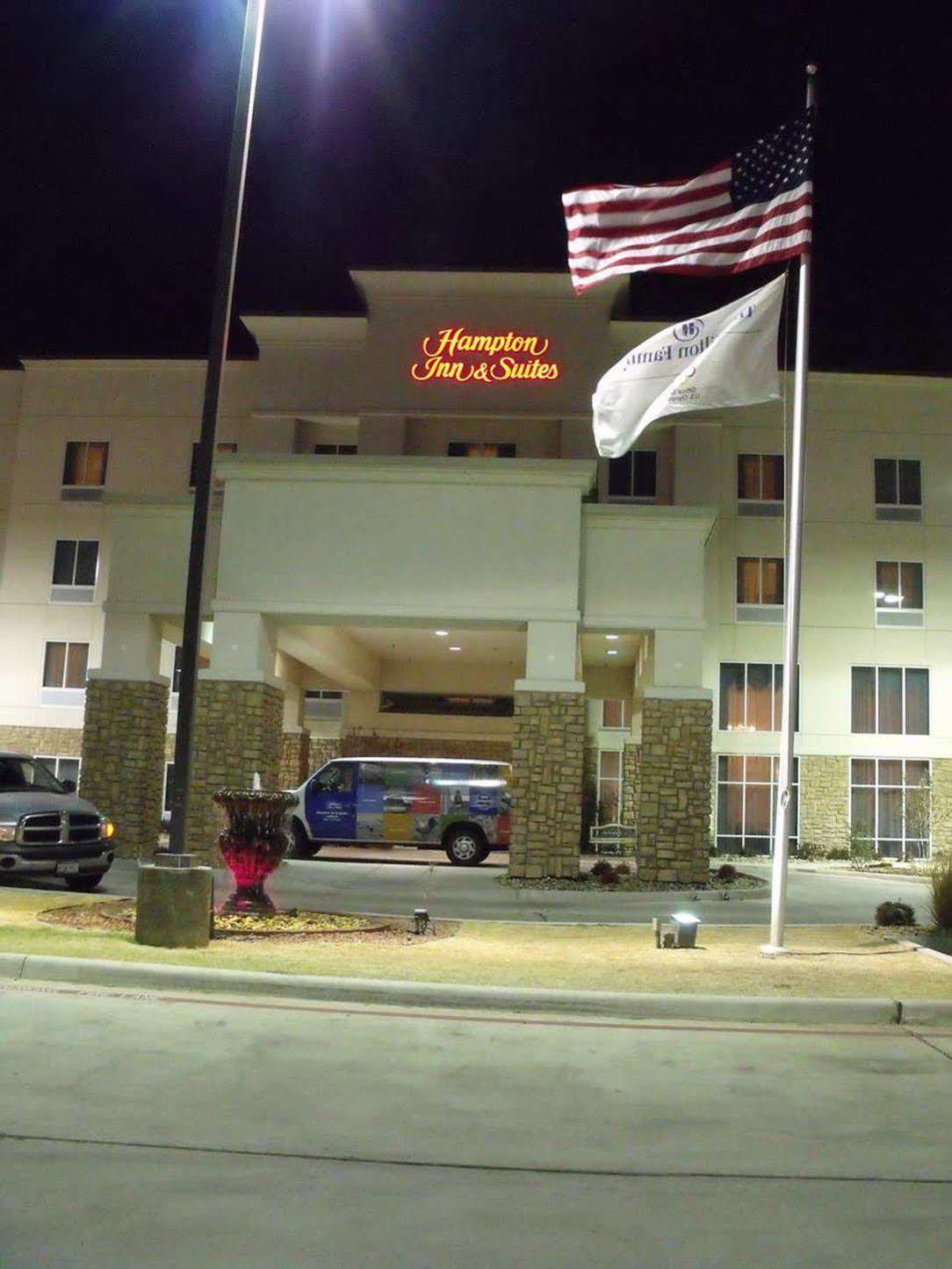 Hampton Inn & Suites לובוק מראה חיצוני תמונה