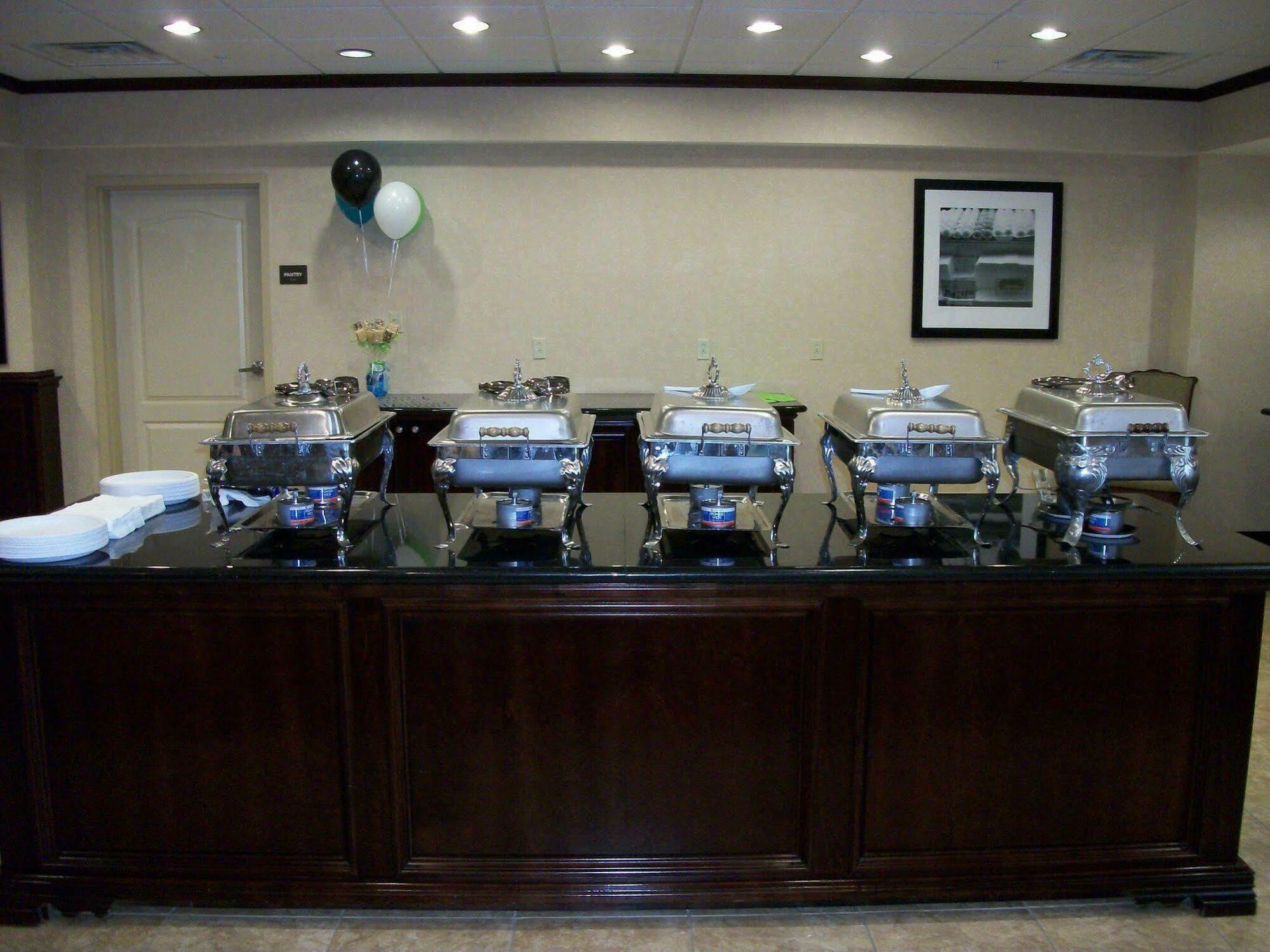 Hampton Inn & Suites לובוק מראה חיצוני תמונה